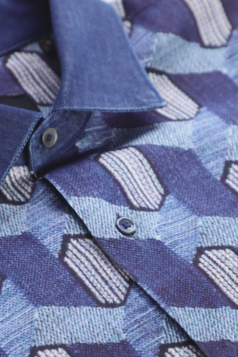 GEOMETRIC PRINT BOXY SHIRT